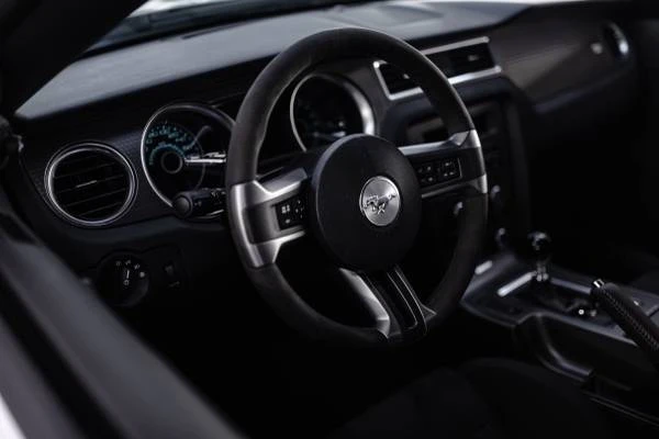 2013 Ford S197 Mustang - Image 6 of 7