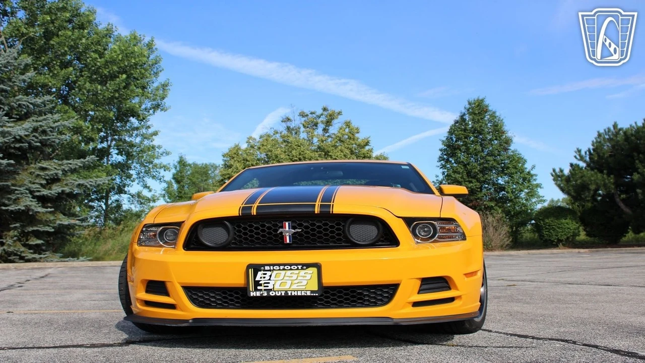 2013 Ford S197 Mustang Boss 302 - Image 9 of 12