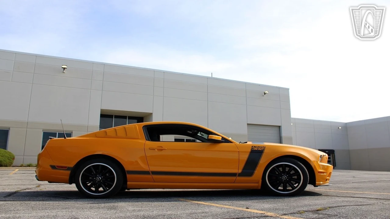 2013 Ford S197 Mustang Boss 302 - Image 11 of 12