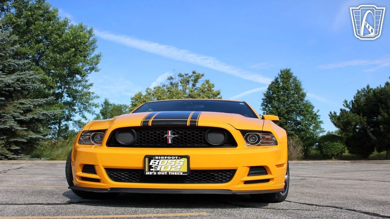 2013 Ford S197 Mustang Boss 302 - Image 8 of 12