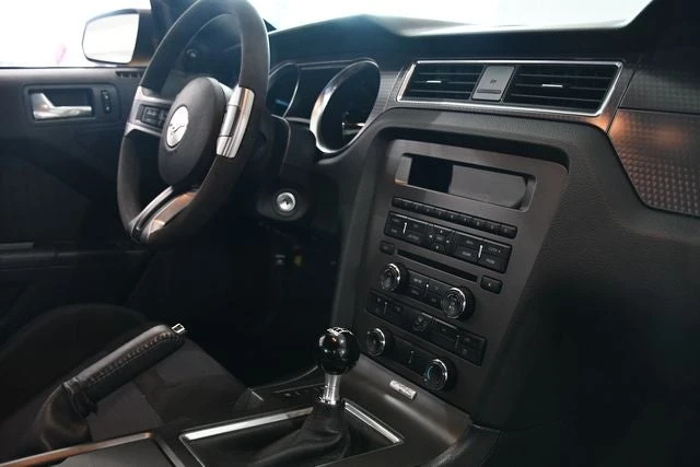 2013 Ford Mustang - Image 25 of 31