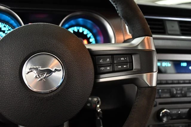 2013 Ford Mustang - Image 27 of 31