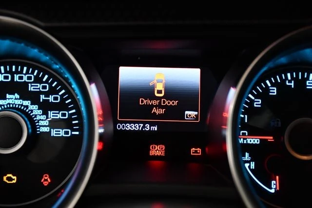 2013 Ford Mustang - Image 28 of 31