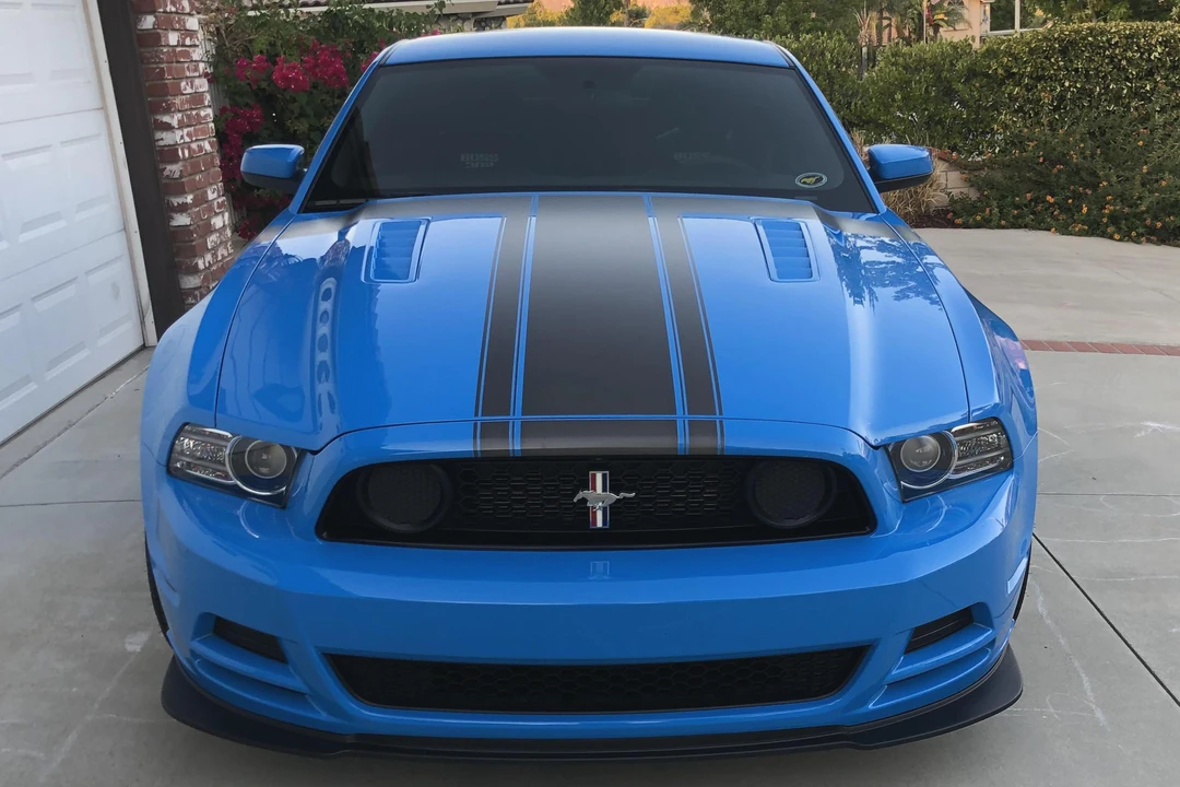 2013 Ford S197 Mustang Boss 302 - Image 2 of 31