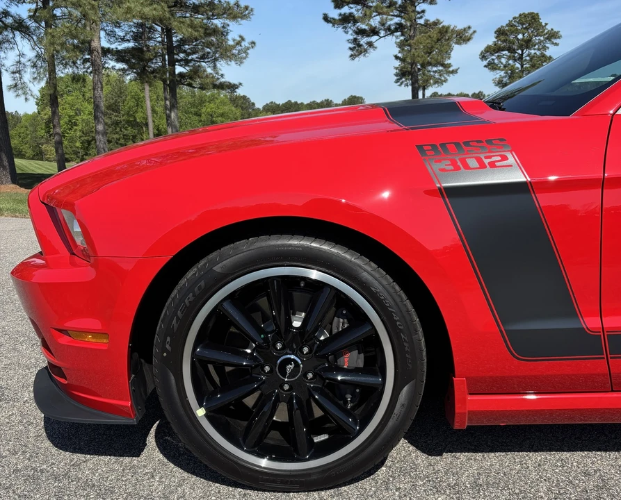 2013 Ford S197 Mustang Boss 302 - Image 8 of 28