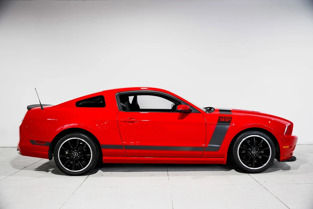 2013 Ford S197 Mustang Boss 302 - Image 2 of 12