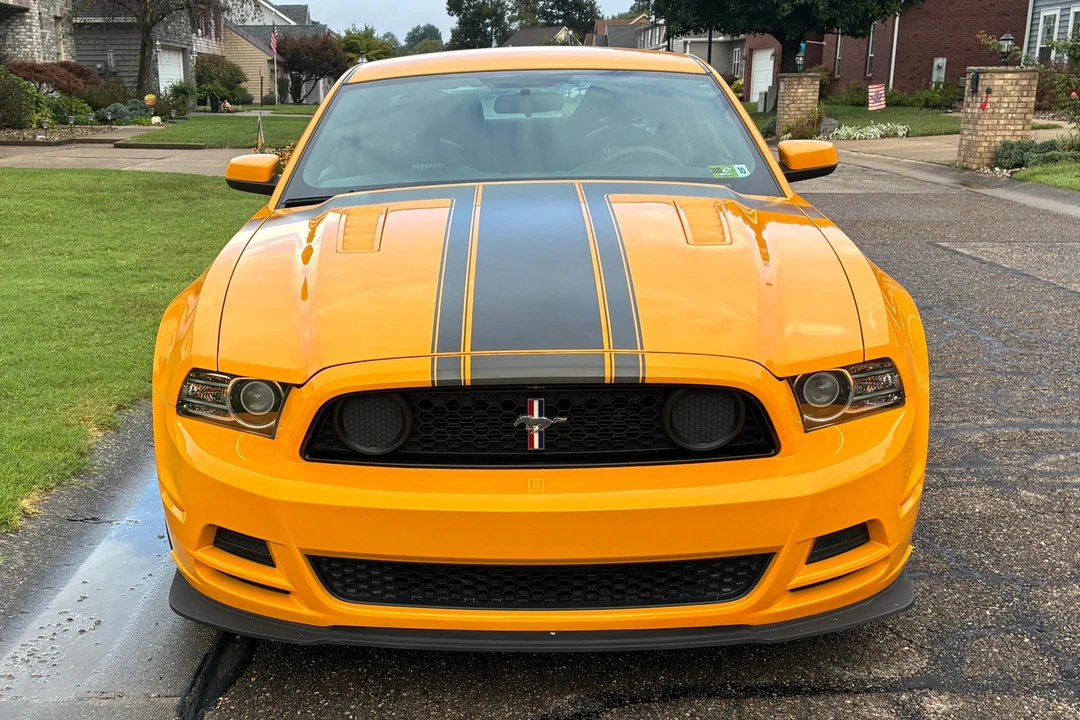 2013 Ford S197 Mustang Boss 302 - Image 2 of 31
