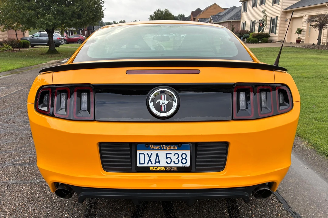 2013 Ford S197 Mustang Boss 302 - Image 5 of 31