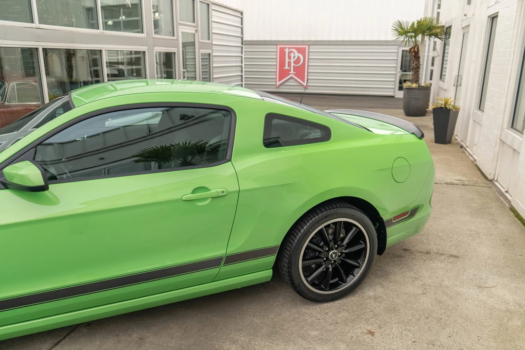 2013 Ford S197 Mustang Boss 302 - Image 4 of 31
