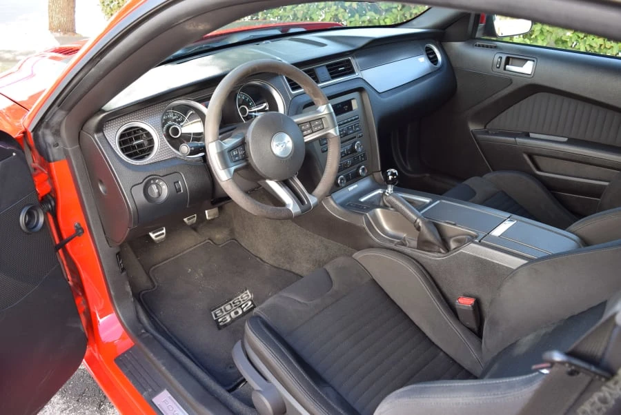 2013 Ford S197 Mustang Boss 302 - Image 4 of 9