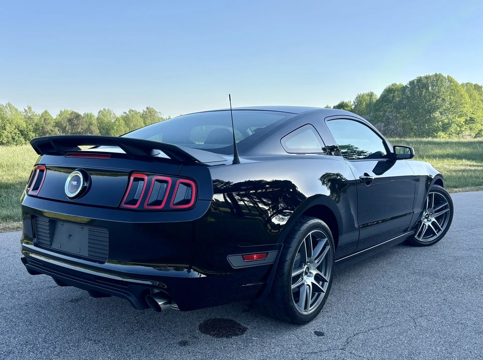 2013 Ford S197 Mustang Boss 302 - Image 14 of 31
