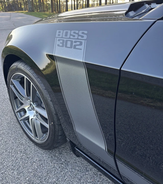 2013 Ford S197 Mustang Boss 302 - Image 9 of 31