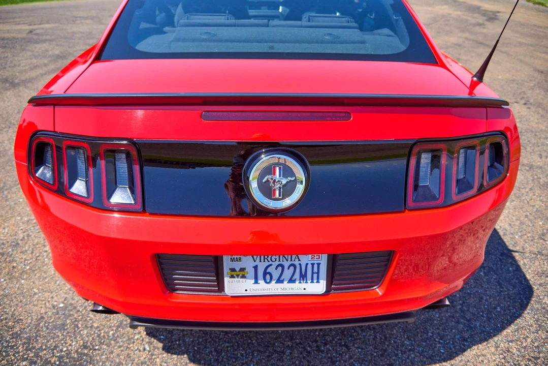 2013 Ford S197 Mustang Boss 302 - Image 28 of 31