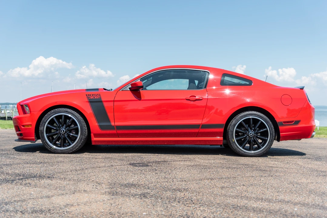 2013 Ford S197 Mustang Boss 302 - Image 11 of 31