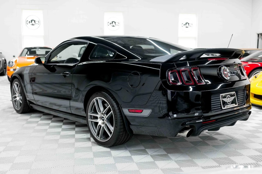 2013 Ford S197 Mustang Boss 302 - Image 10 of 31