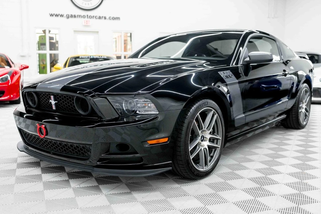 2013 Ford S197 Mustang Boss 302 - Image 4 of 31