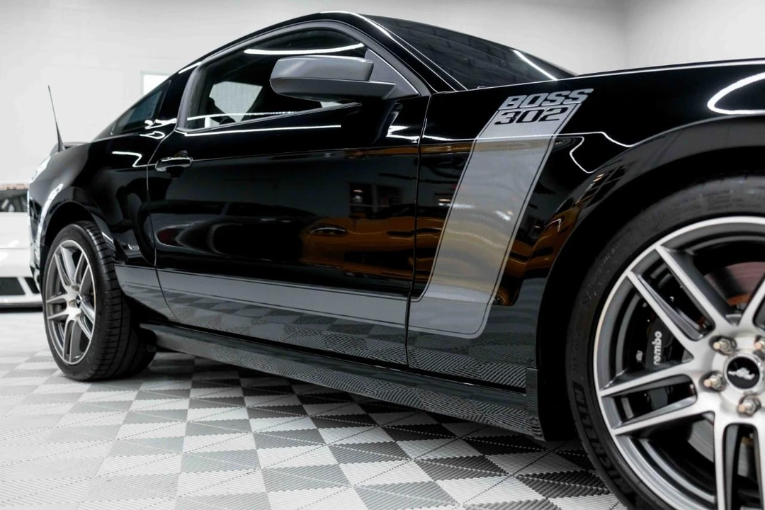 2013 Ford S197 Mustang Boss 302 - Image 17 of 31