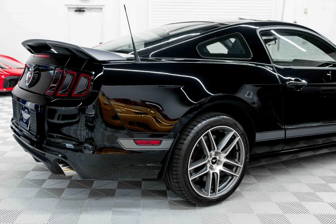 2013 Ford S197 Mustang Boss 302 - Image 21 of 31