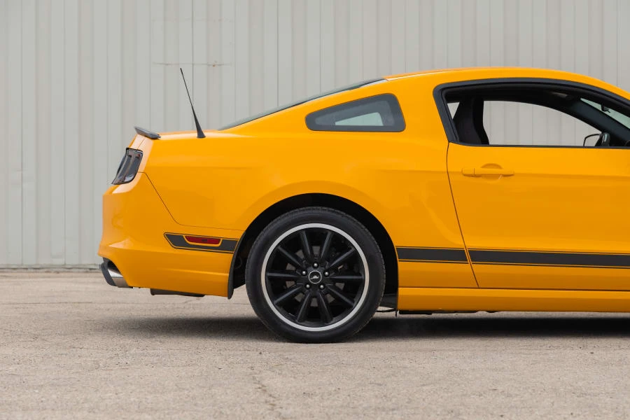 2013 Ford S197 Mustang Boss 302 - Image 19 of 31