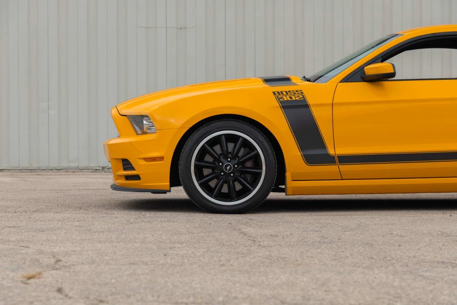 2013 Ford S197 Mustang Boss 302 - Image 7 of 31