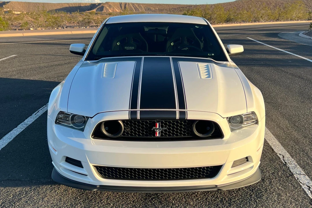 2013 Ford S197 Mustang Boss 302 - Image 2 of 31