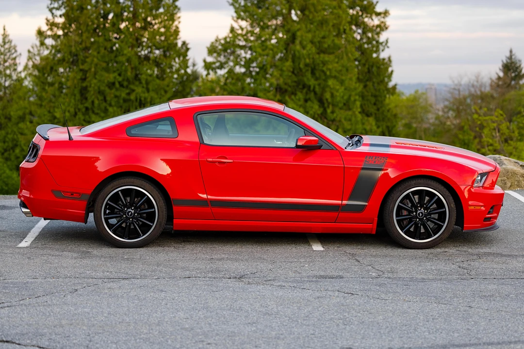 2013 Ford S197 Mustang Boss 302 - Image 3 of 31