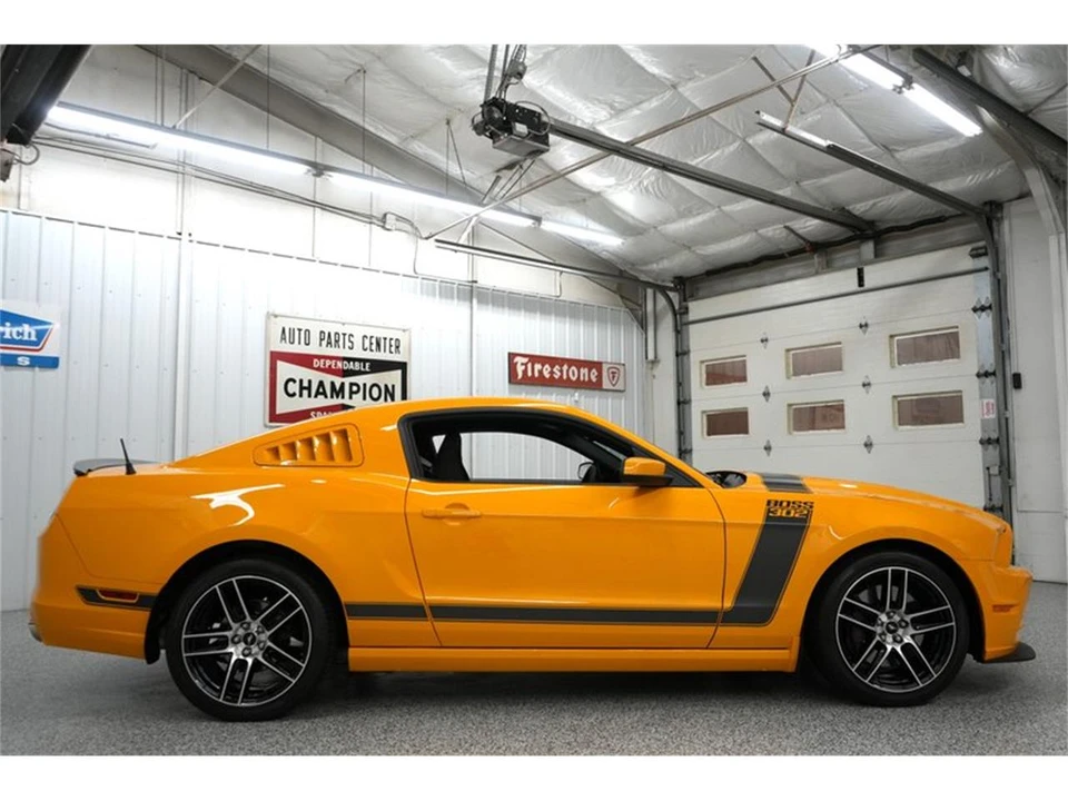 2013 Ford S197 Mustang Boss 302 - Image 18 of 31