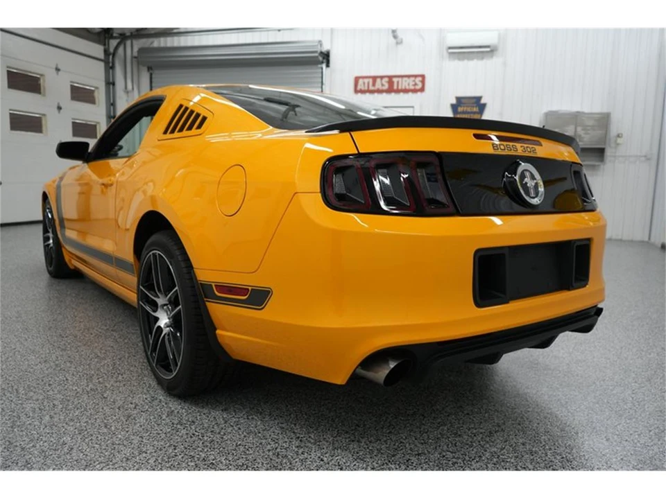 2013 Ford S197 Mustang Boss 302 - Image 8 of 31