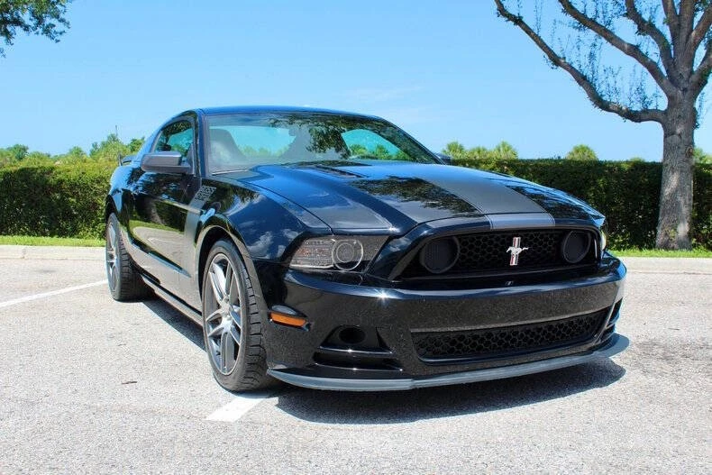 2013 Ford S197 Mustang Boss 302 - Image 5 of 31
