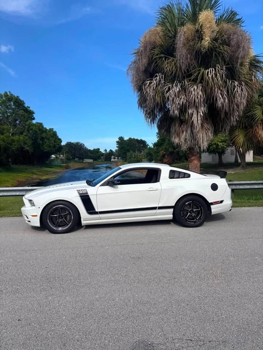2013 Ford S197 Mustang Boss 302 - Image 2 of 4