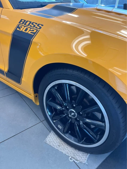 2013 Ford S197 Mustang Boss 302 - Image 2 of 9