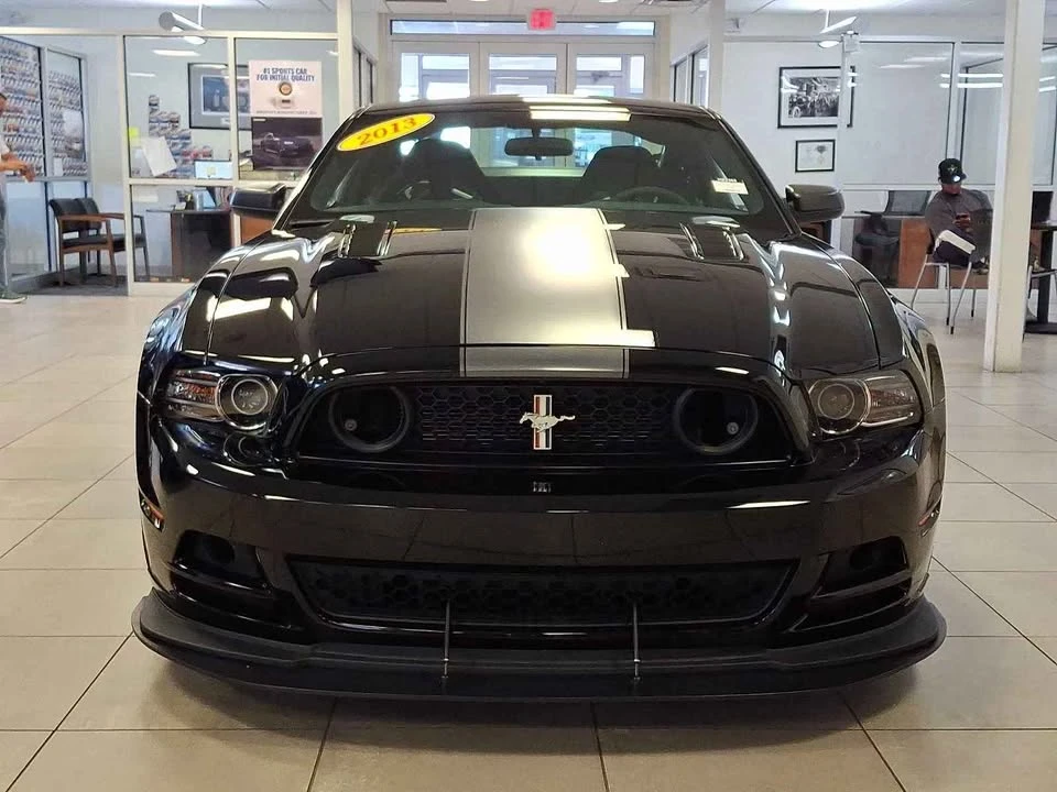 2013 Ford S197 Mustang Boss 302 - Image 2 of 18