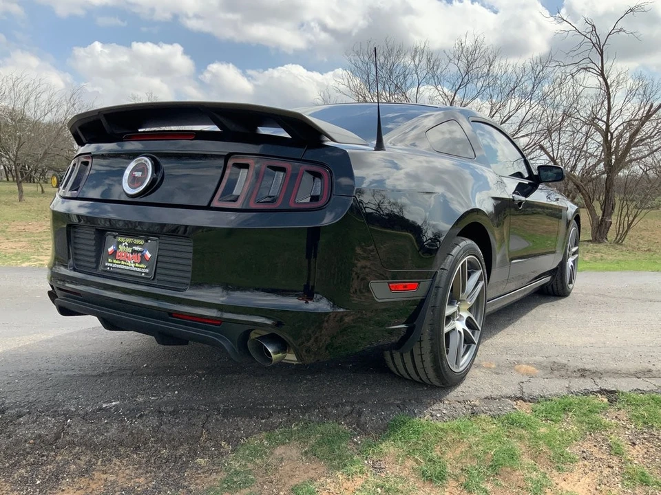 2013 Ford S197 Mustang - Image 6 of 12