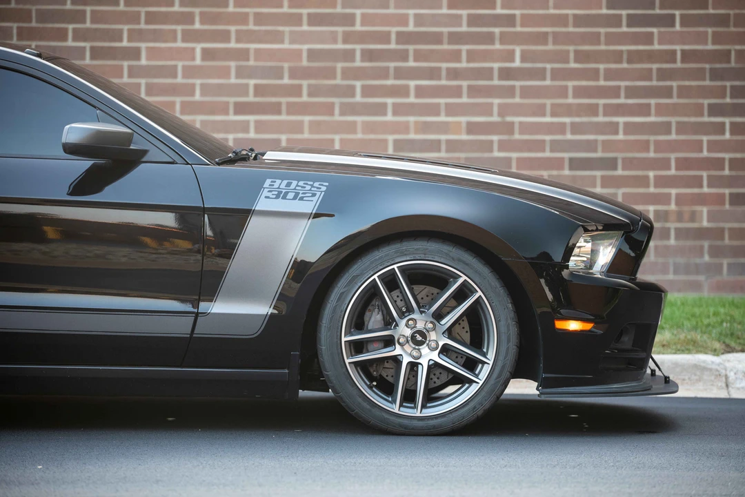 2013 Ford S197 Mustang Boss 302 - Image 11 of 31
