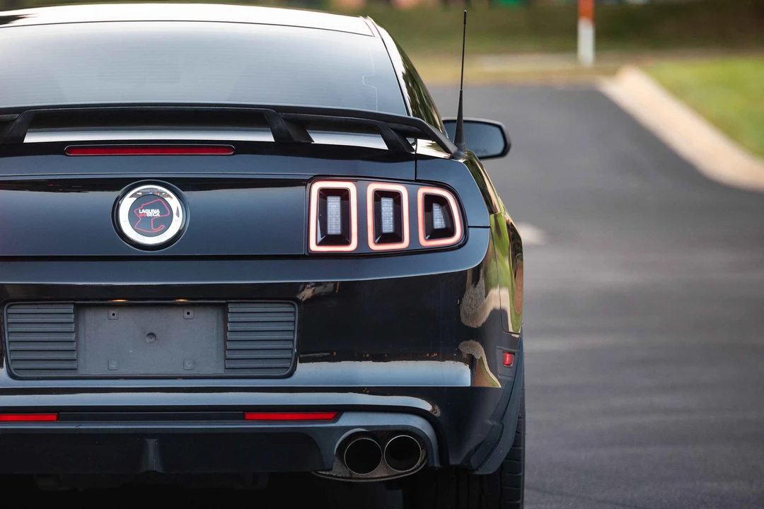 2013 Ford S197 Mustang Boss 302 - Image 16 of 31