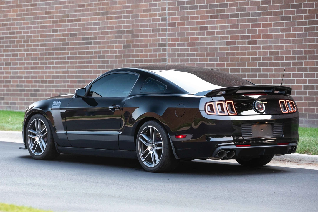 2013 Ford S197 Mustang Boss 302 - Image 3 of 31