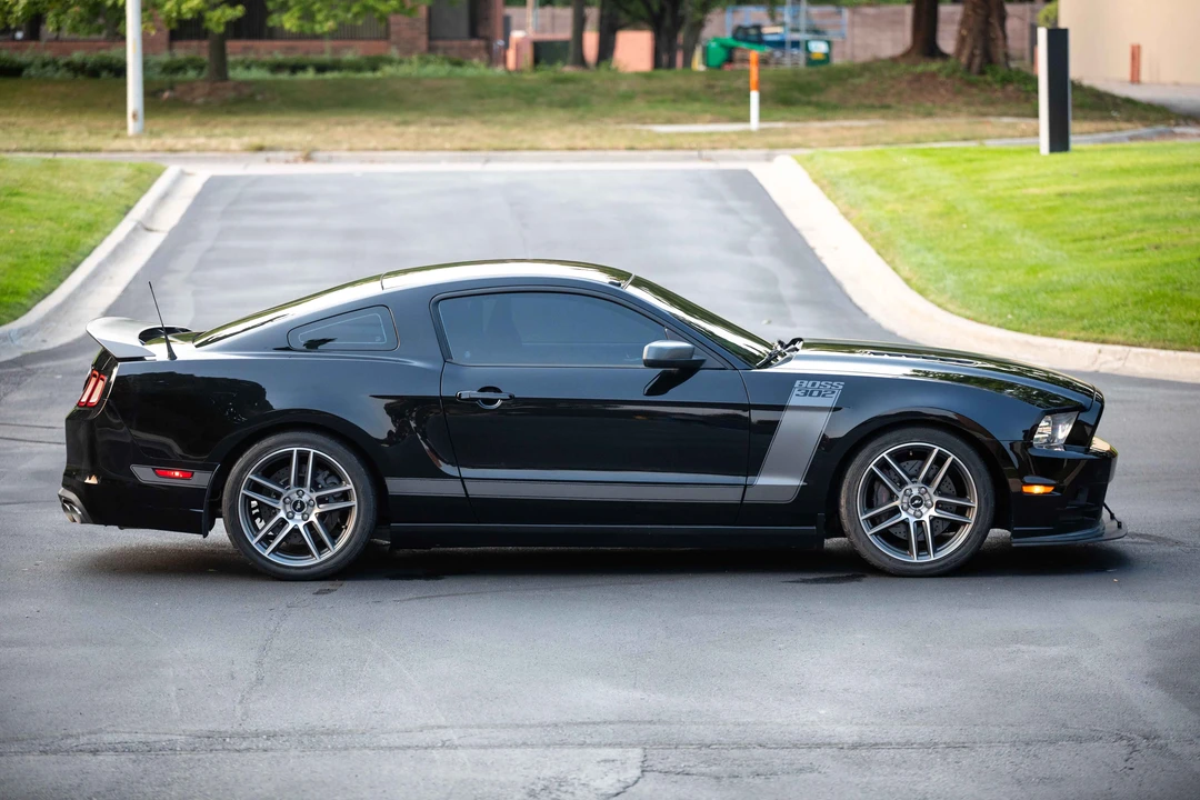 2013 Ford S197 Mustang Boss 302 - Image 8 of 31