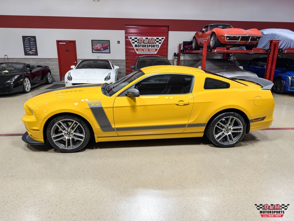 2013 Ford S197 Mustang - Image 2 of 31