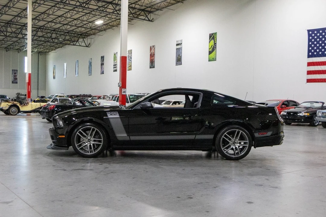 2013 Ford S197 Mustang Boss 302 - Image 3 of 31