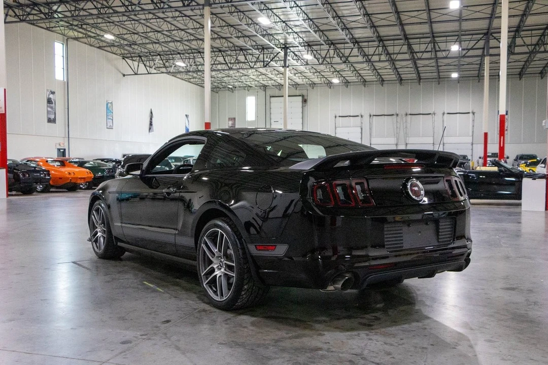 2013 Ford S197 Mustang Boss 302 - Image 4 of 31