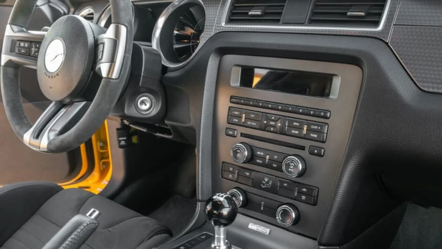 2013 Ford S197 Mustang - Image 17 of 26