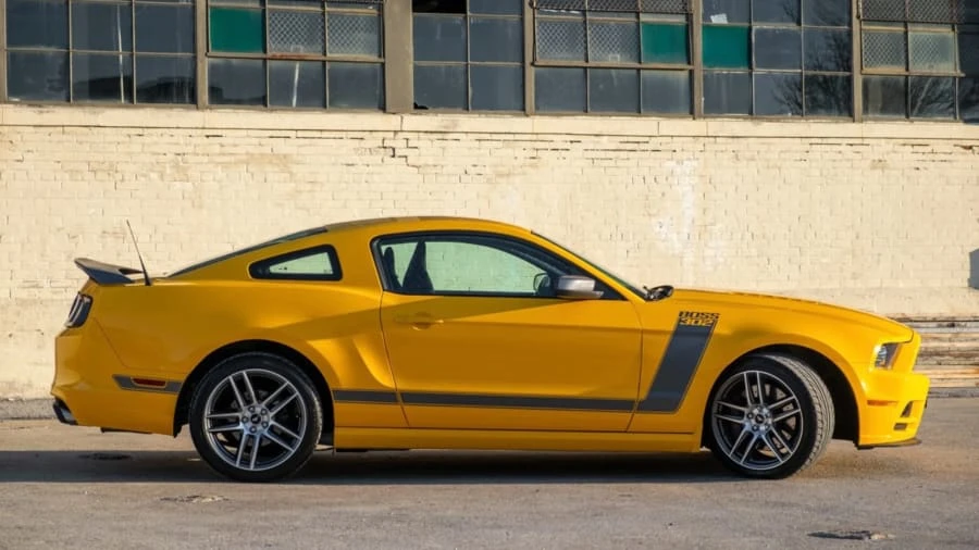 2013 Ford S197 Mustang - Image 11 of 26