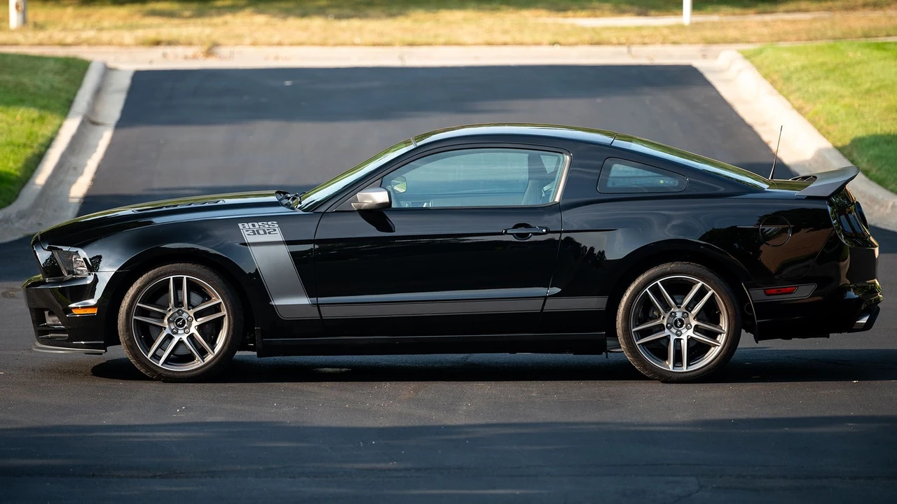 2013 Ford S197 Mustang Boss 302 - Image 13 of 31