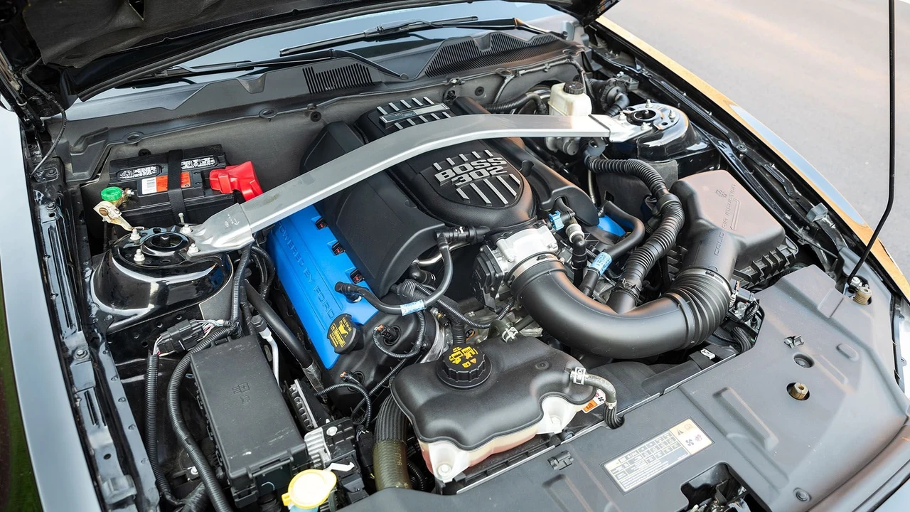 2013 Ford S197 Mustang Boss 302 - Image 9 of 31