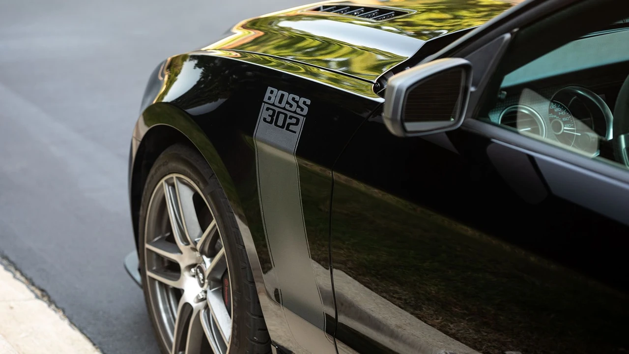2013 Ford S197 Mustang Boss 302 - Image 20 of 31
