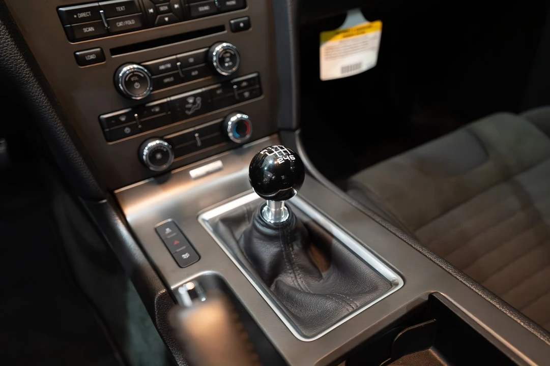 2013 Ford S197 Mustang - Image 18 of 21