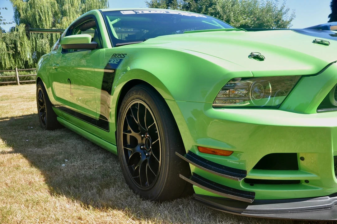 2013 Ford S197 Mustang Boss 302 - Image 28 of 31