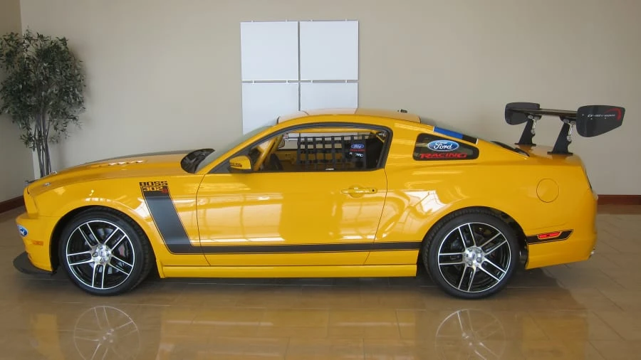 2013 Ford S197 Mustang Boss 302 - Image 2 of 8