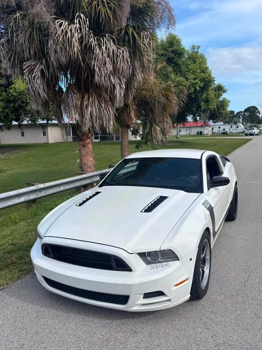 2013 Ford S197 Mustang Boss 302 - Image 2 of 5