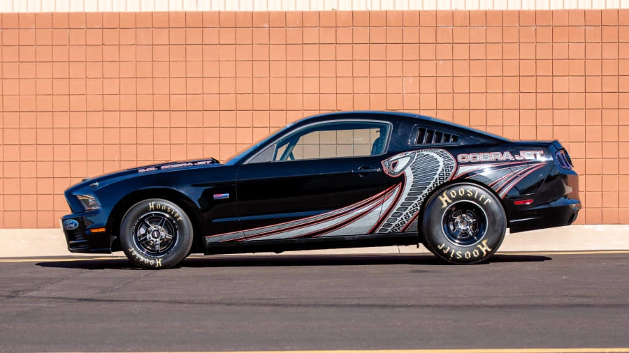 2013 Ford S197 Mustang - Image 2 of 31